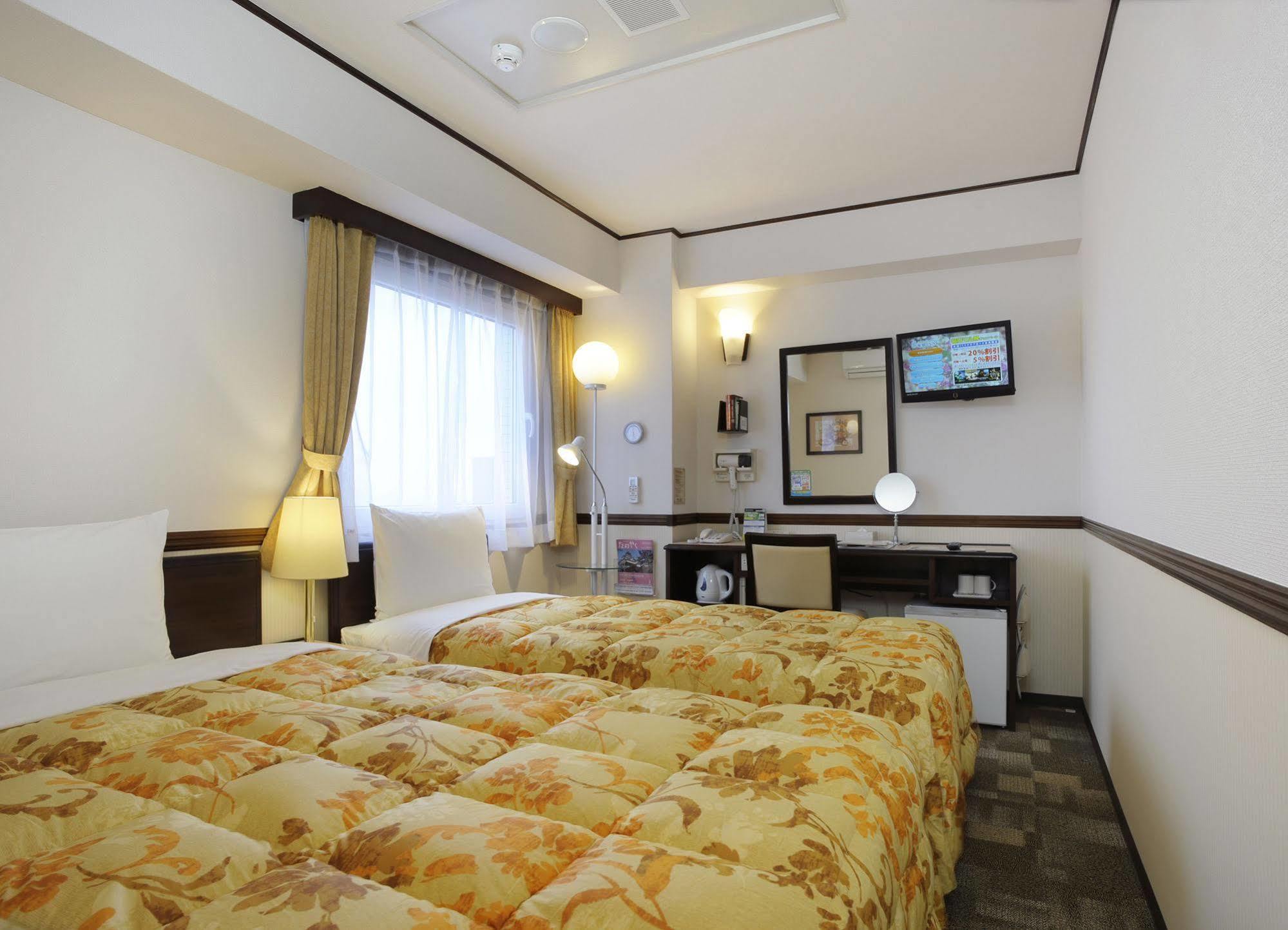 Toyoko Inn Gifu-Hashima-Eki Shinkansen Minami-Guchi Hashima  Buitenkant foto