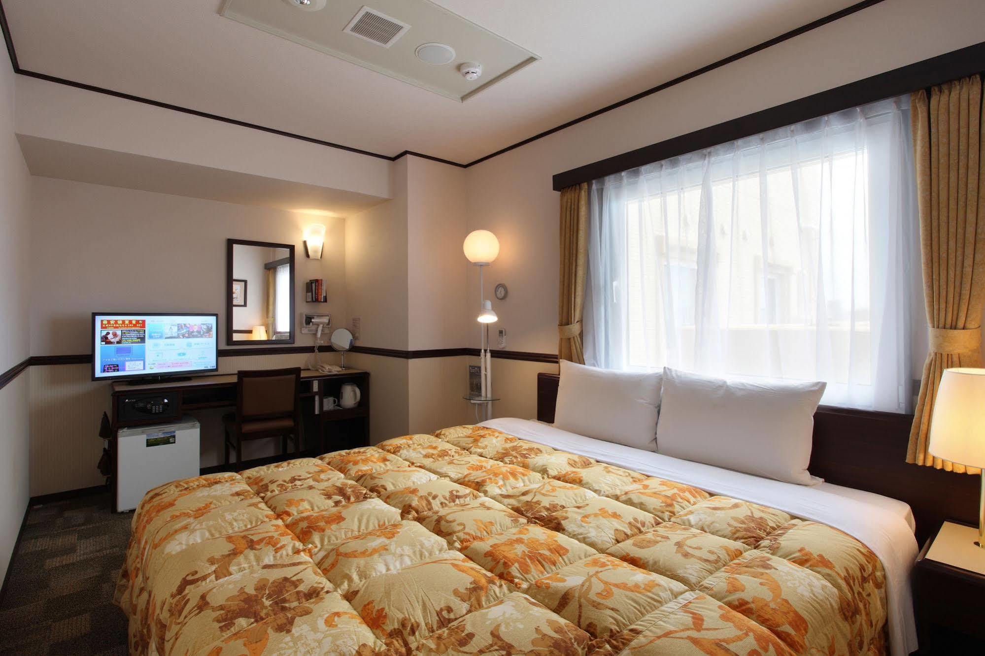 Toyoko Inn Gifu-Hashima-Eki Shinkansen Minami-Guchi Hashima  Buitenkant foto